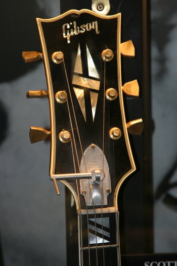 Scotty's 63 headstock with Damper from "The Vault"