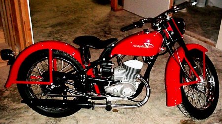 Scotty Moore - Elvis' 1956 Harley-Davidson KH