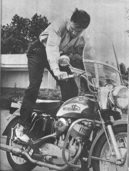 Scotty Moore - Elvis' 1956 Harley-Davidson KH