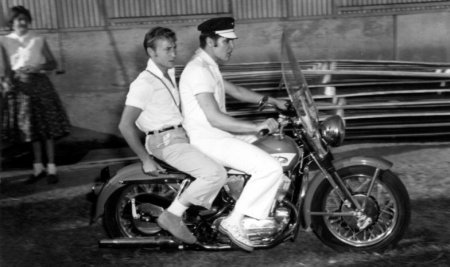 Scotty Moore - Elvis' 1956 Harley-Davidson KH